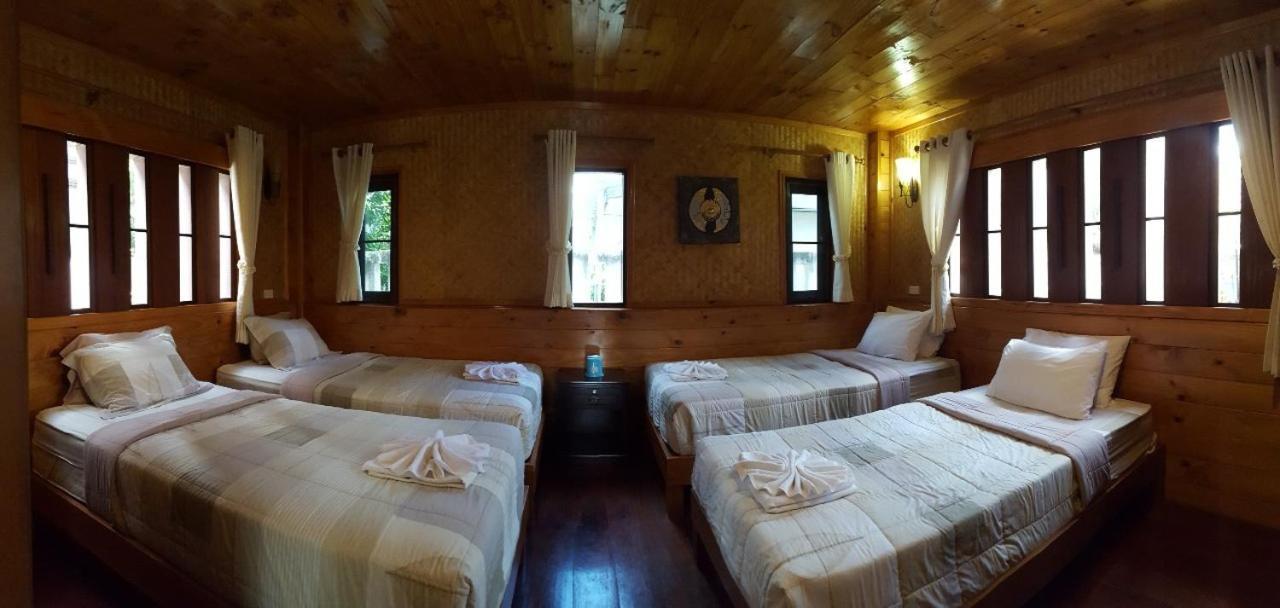 Baan Soontree Resort Csiangraj Kültér fotó