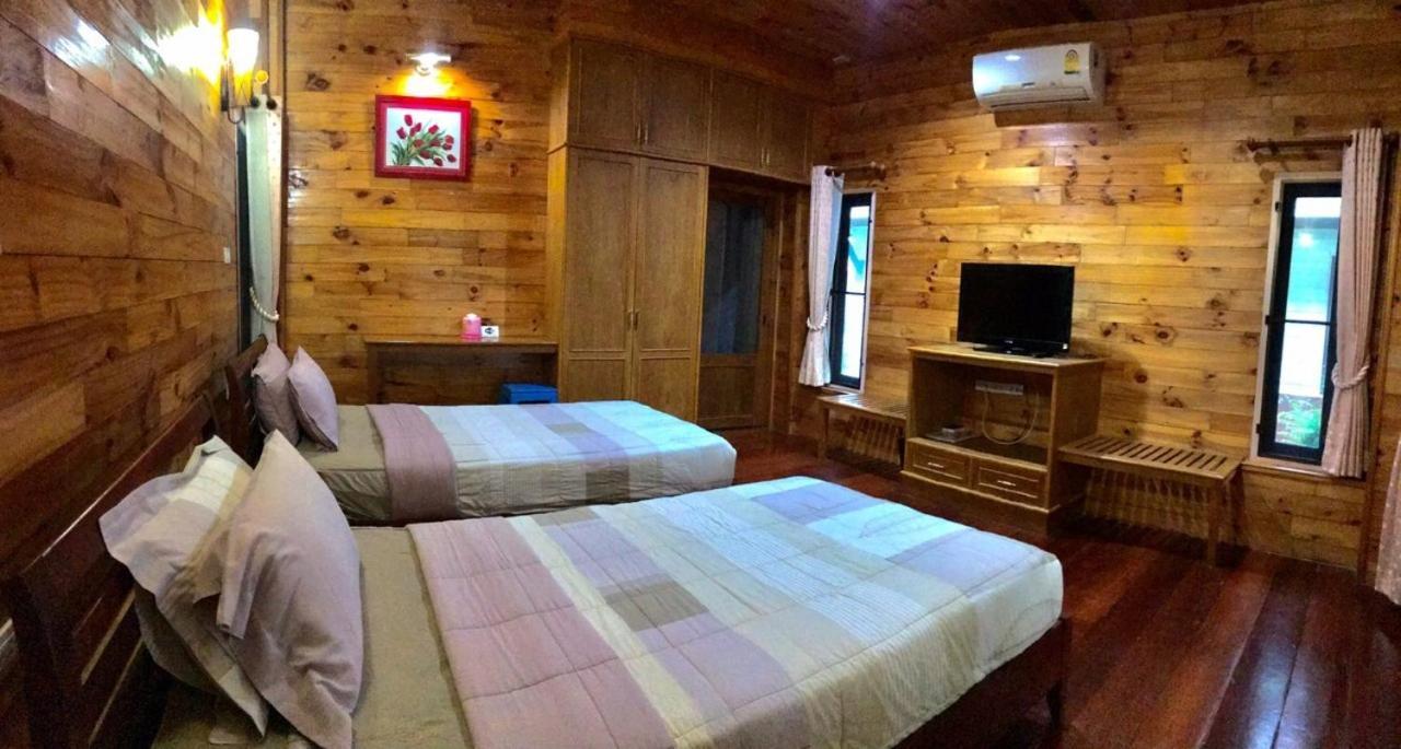 Baan Soontree Resort Csiangraj Kültér fotó