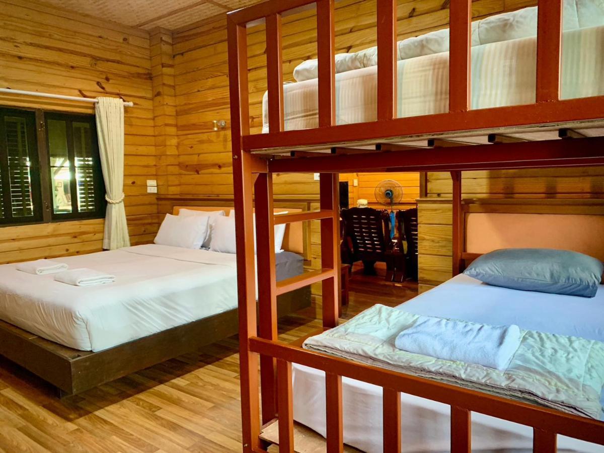 Baan Soontree Resort Csiangraj Kültér fotó