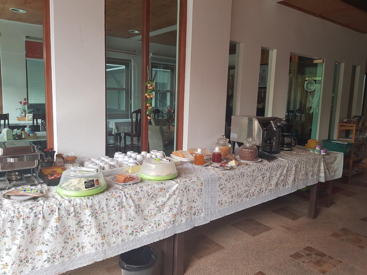 Baan Soontree Resort Csiangraj Kültér fotó